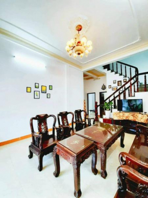 Bãi Sau Homestay gần cột cờ
